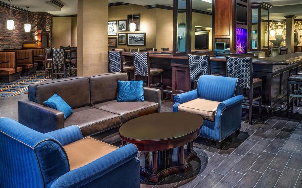 Sheraton North Houston At George Bush Intercontinental Exterior photo
