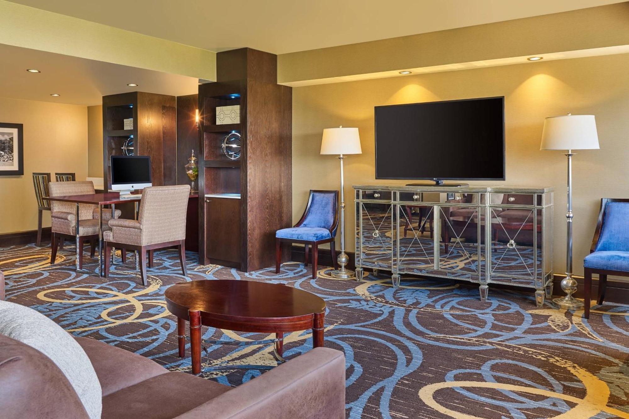 Sheraton North Houston At George Bush Intercontinental Exterior photo